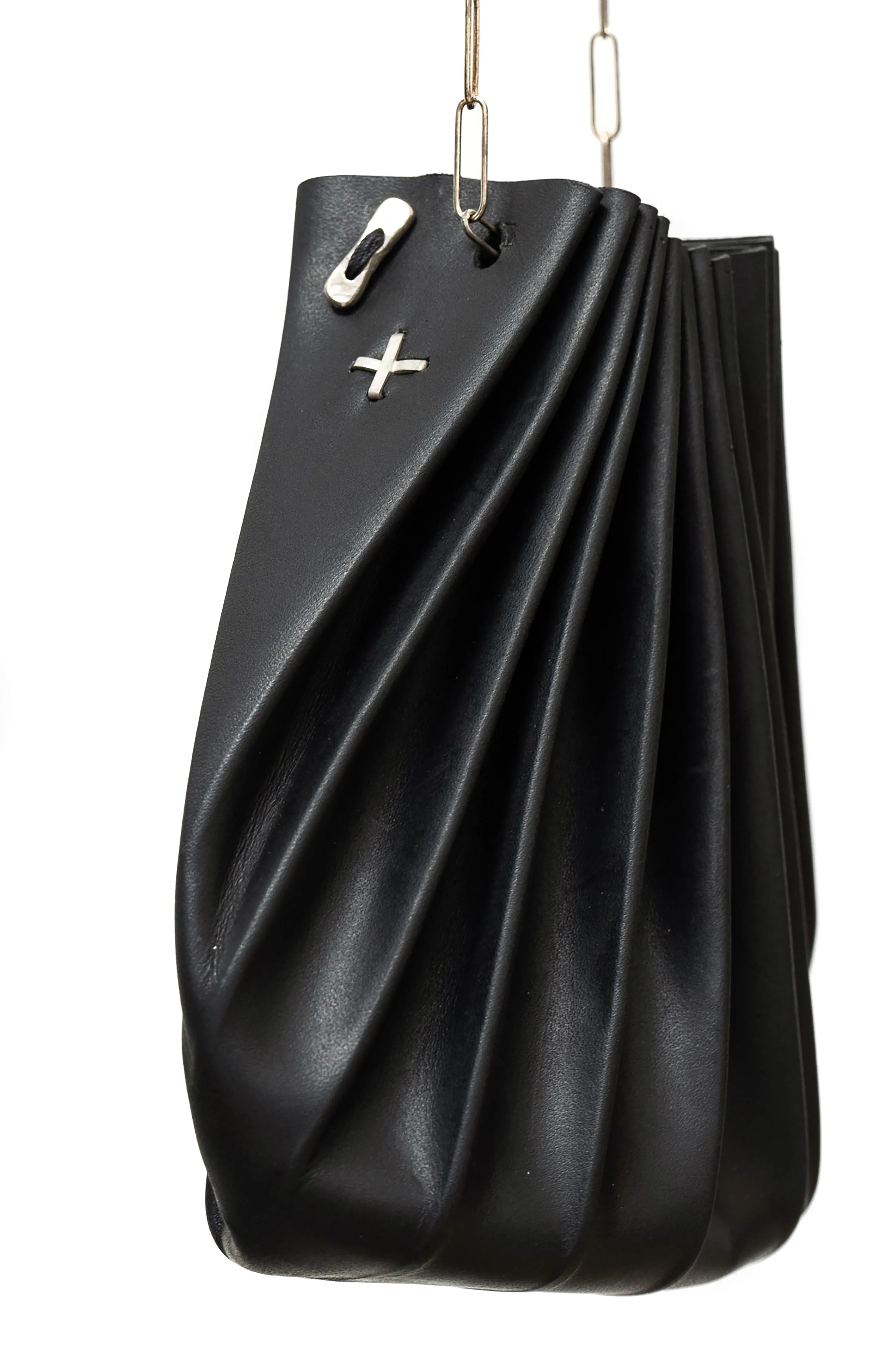 m.a+/B70/C4 VA 1,0 extra small shell bag w/chain