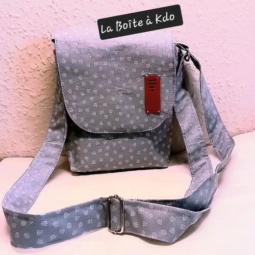 Pochette bandoulière à rabat